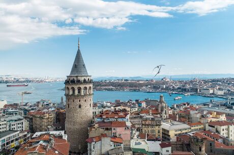 20 Nisan Pazar Günübirlik Renkli İstanbul Turu