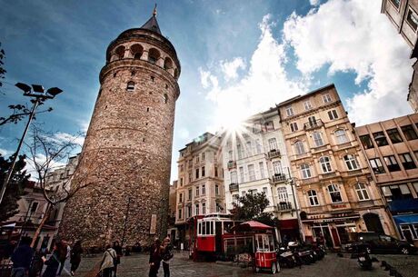 20 Nisan Pazar Günübirlik Renkli İstanbul Turu