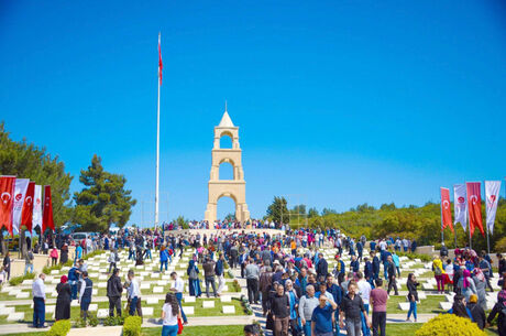 23 Mart Pazar Günübirlik Çanakkale Şehitlik Turu