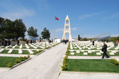 23 Mart Pazar Günübirlik Çanakkale Şehitlik Turu